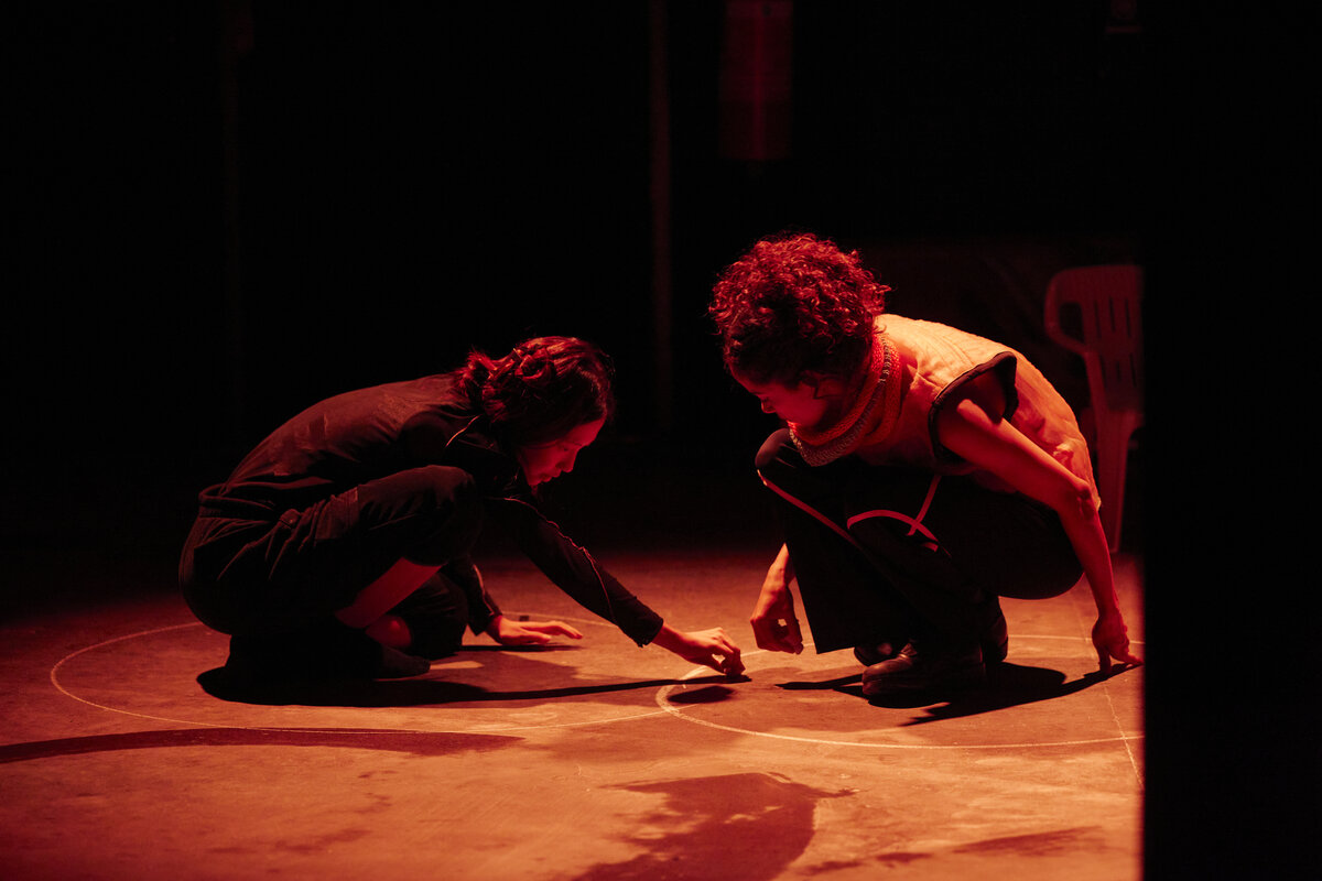 Nimm die Alpen weg:
Regie: Marin Blülle
Dramaturgie: Felicitas Zürcher
Spiel:
Lou Haltinner, Isabel Menke, Sascha Bitterli, Elina Kim.
(Yoshiko Kusano)