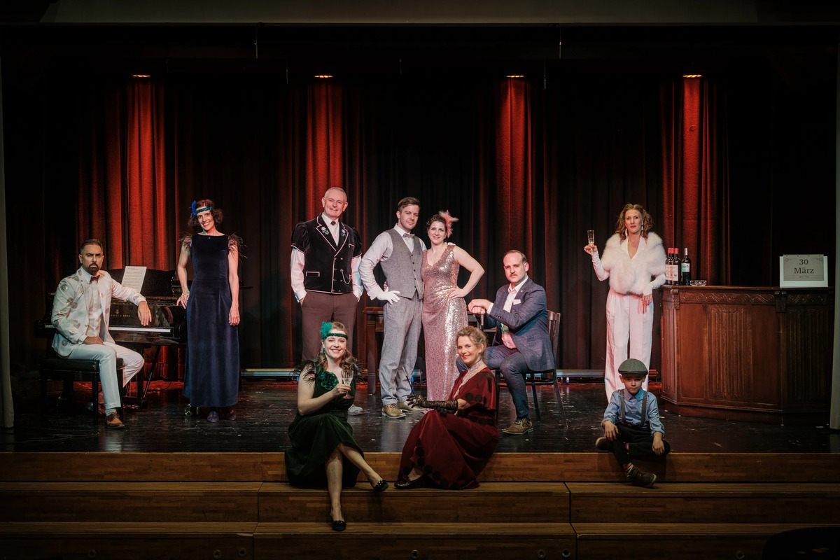 Unter der Laube singt die Taube